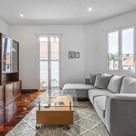 Reis By Kaamah Apartament