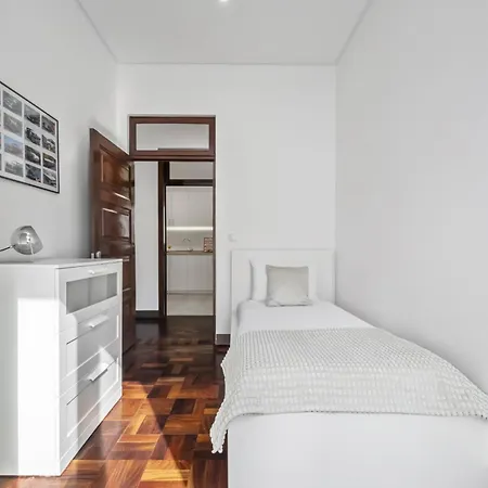 Apartment Reis By Kaamah